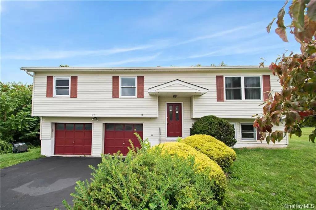 29 Robert Drive Warwick NY 10990