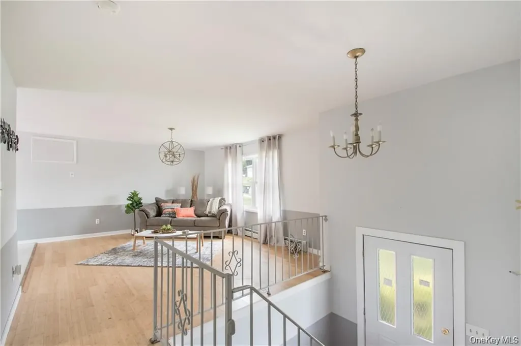 29 Robert Drive Warwick NY 10990