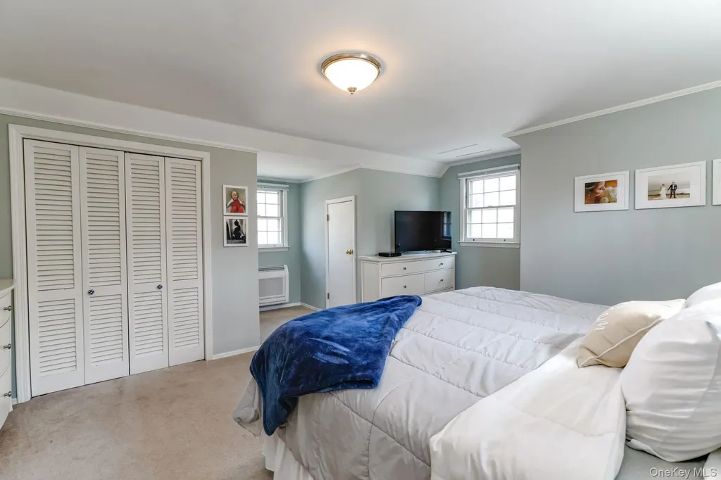 3 Triangle Drive Setauket NY 11733