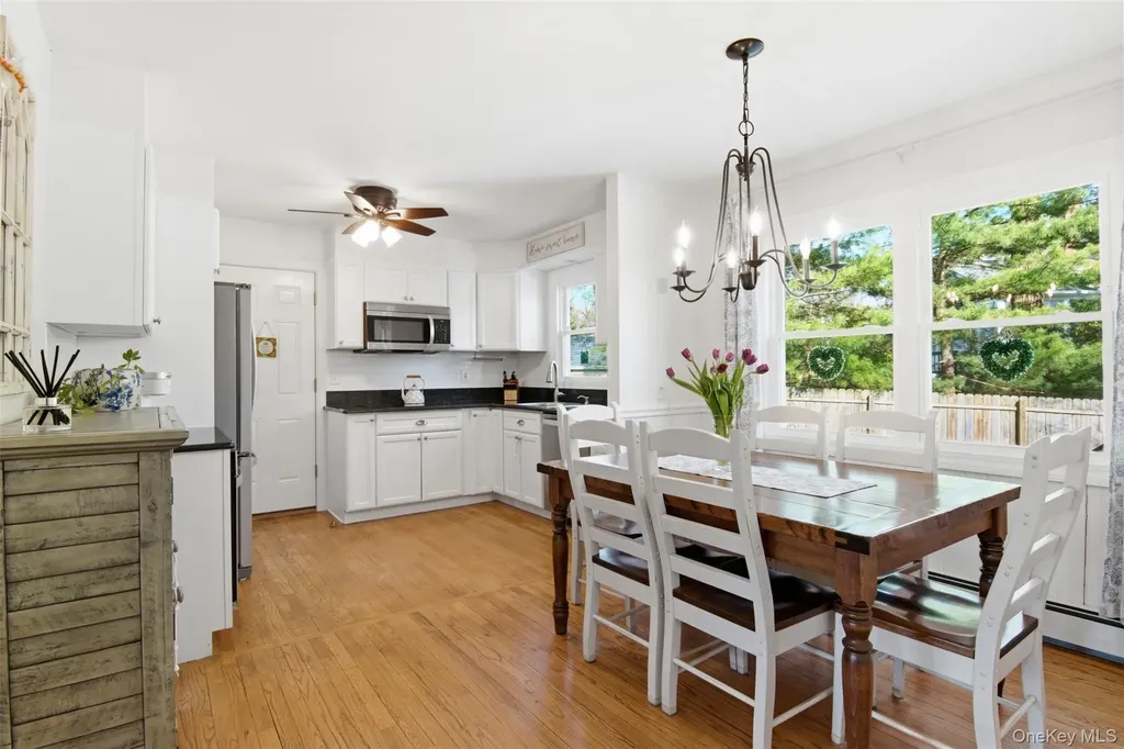 3 Triangle Drive Setauket NY 11733