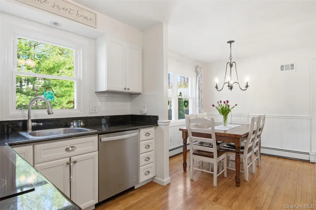 3 Triangle Drive Setauket NY 11733