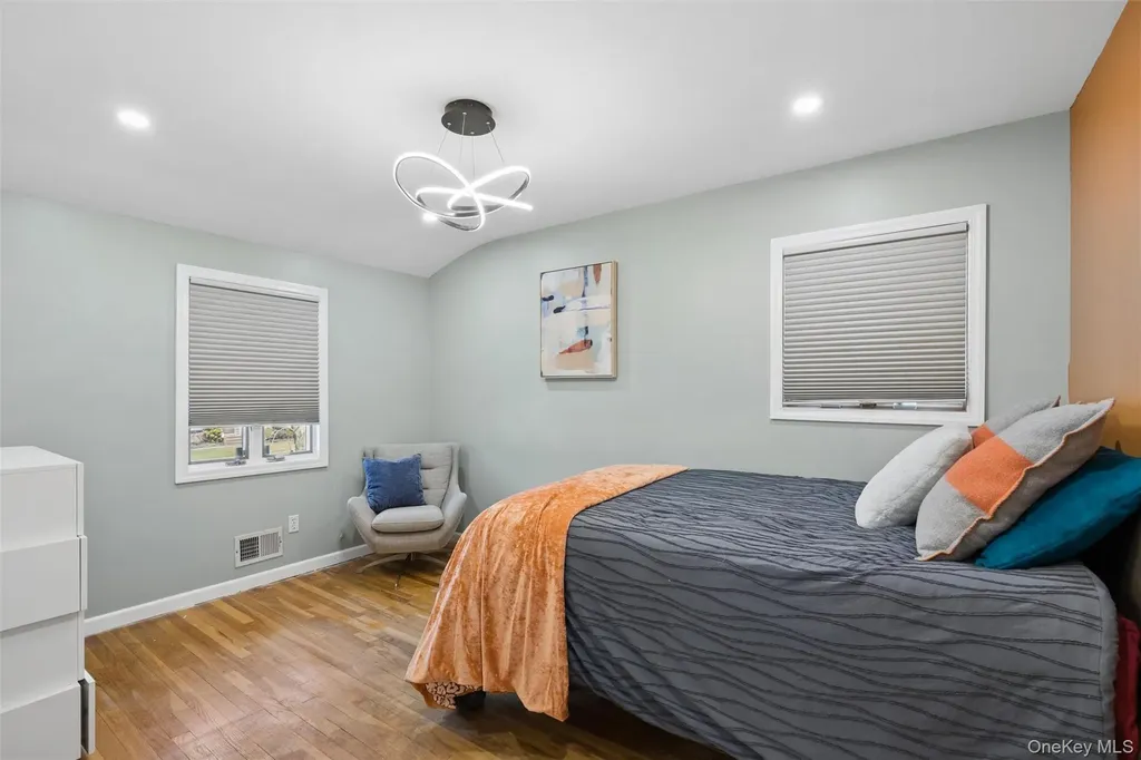19 Fisher Road Commack NY 11725