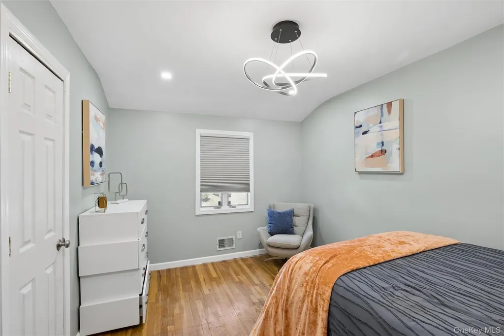 19 Fisher Road Commack NY 11725