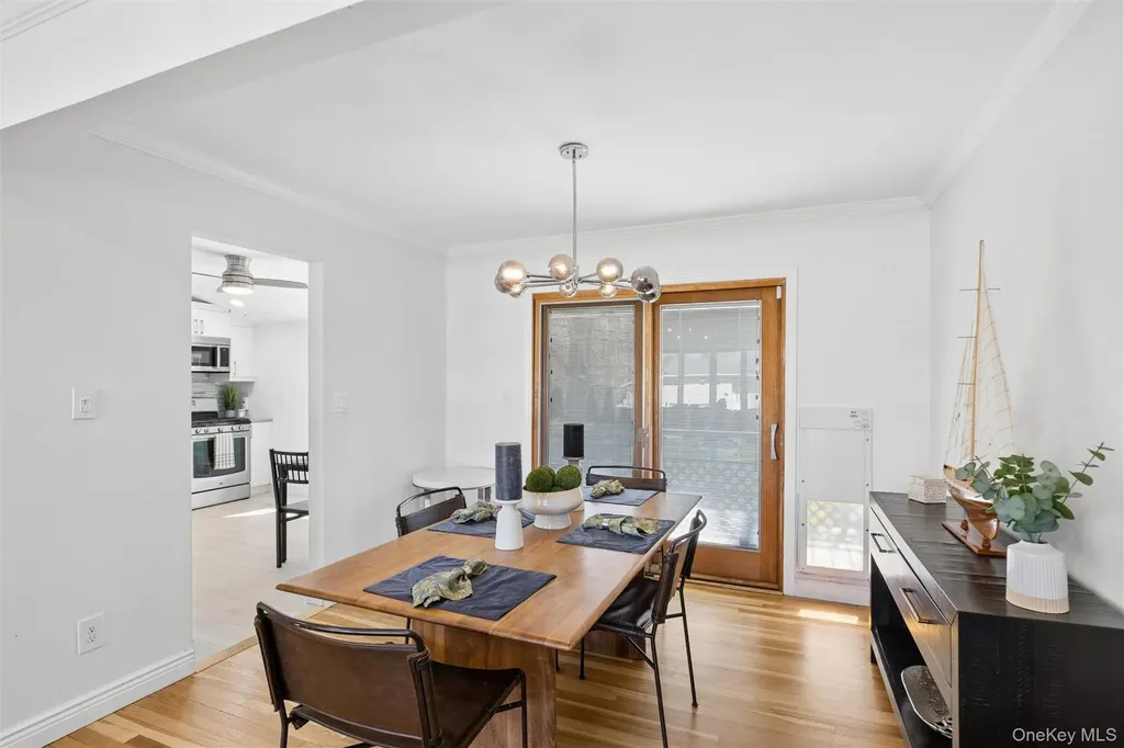 19 Fisher Road Commack NY 11725