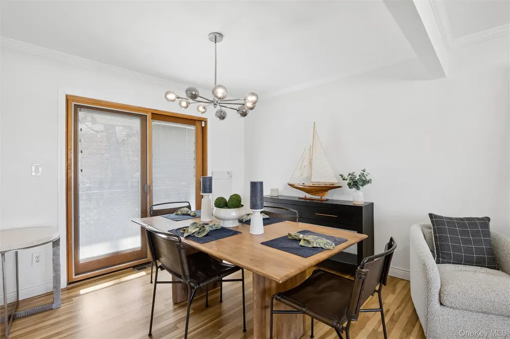 19 Fisher Road Commack NY 11725