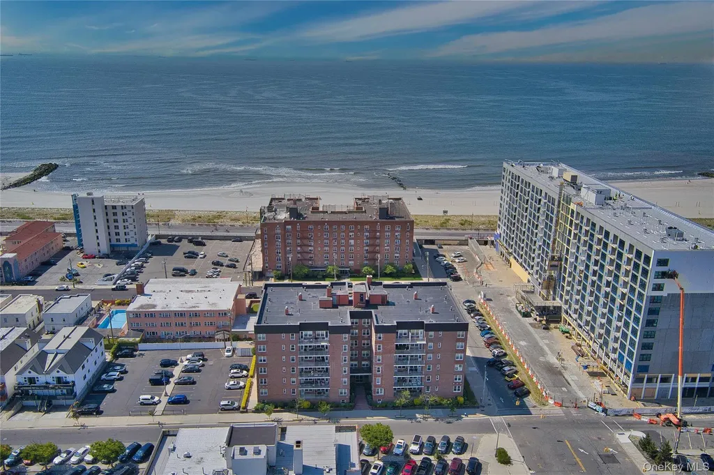 210 E Broadway Long Beach NY 11561