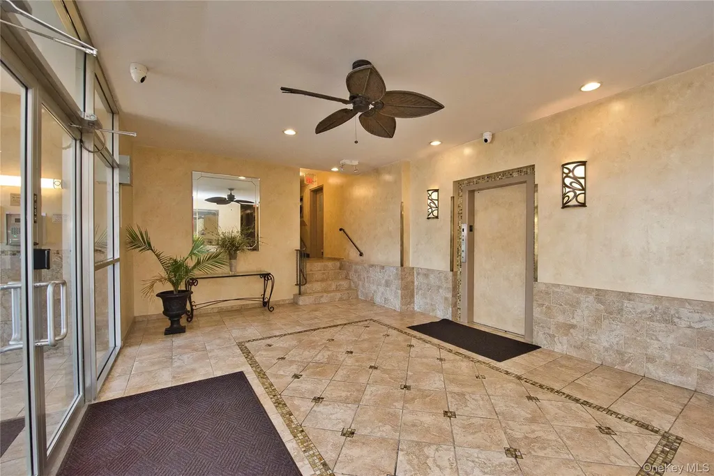 210 E Broadway Long Beach NY 11561