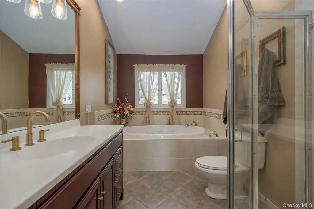 2 Emily Lane Stony Point NY 10980