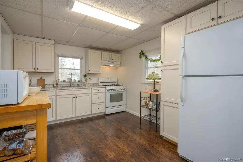 2 Emily Lane Stony Point NY 10980