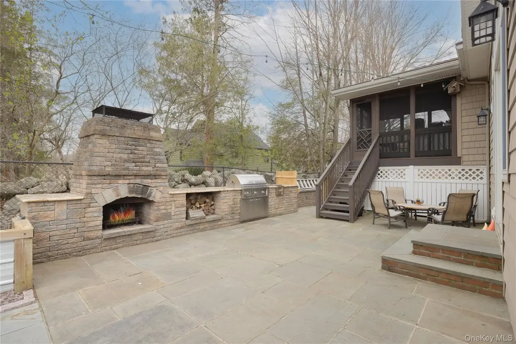 2 Emily Lane Stony Point NY 10980