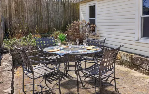 64 Maple Street Dobbs Ferry NY 10522