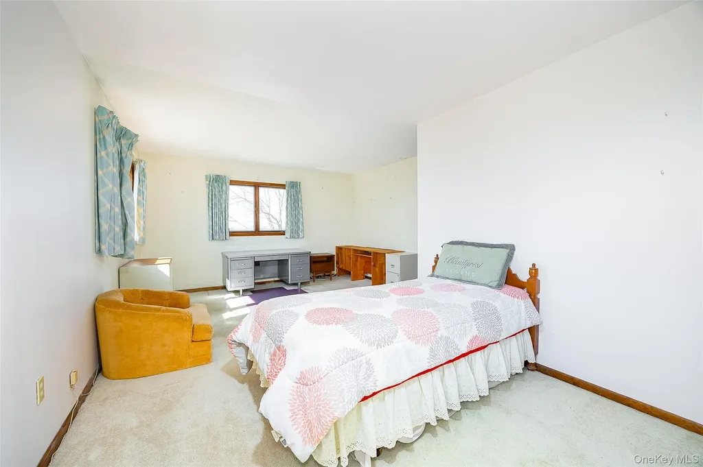 32 Sherwood Heights Wappingers Falls NY 12590