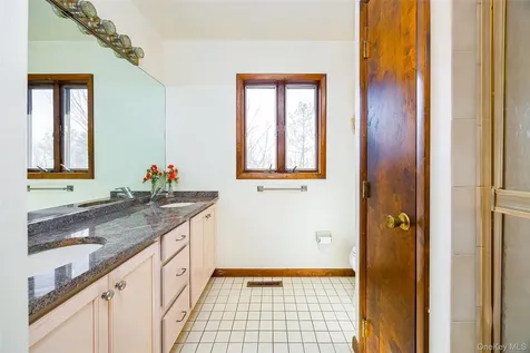 32 Sherwood Heights Wappingers Falls NY 12590