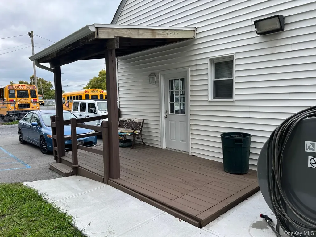 3104 State Route 208 Wallkill NY 12589