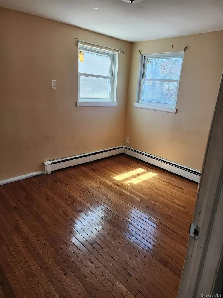441 Morris Drive Valley Stream NY 11580
