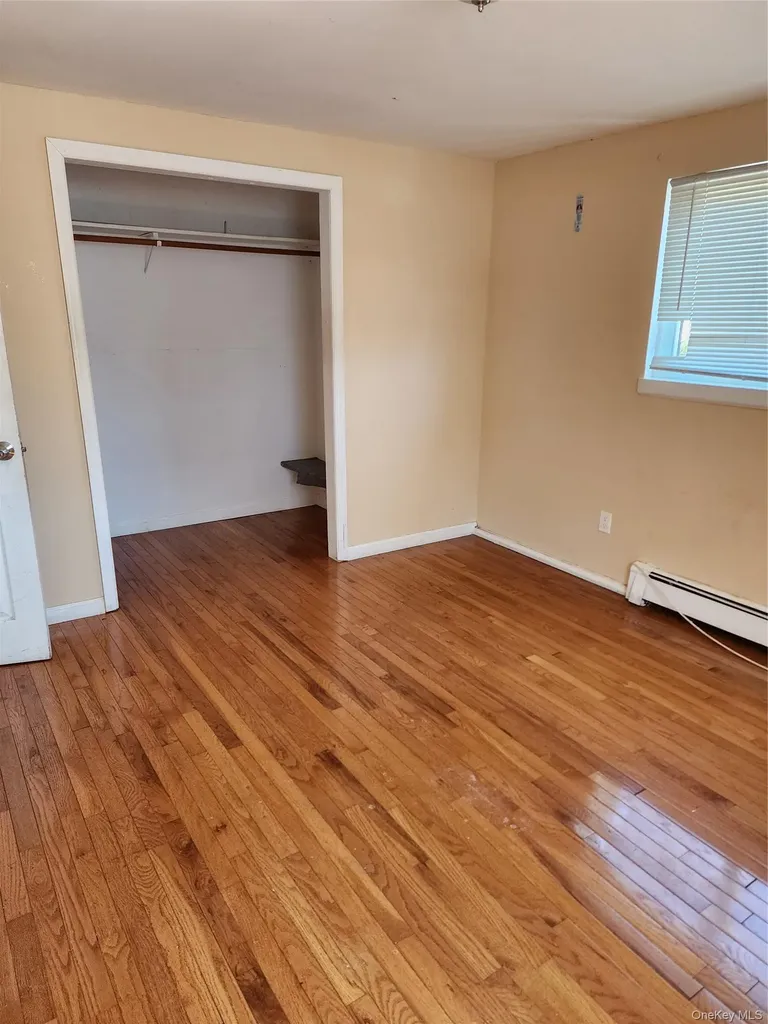 441 Morris Drive Valley Stream NY 11580