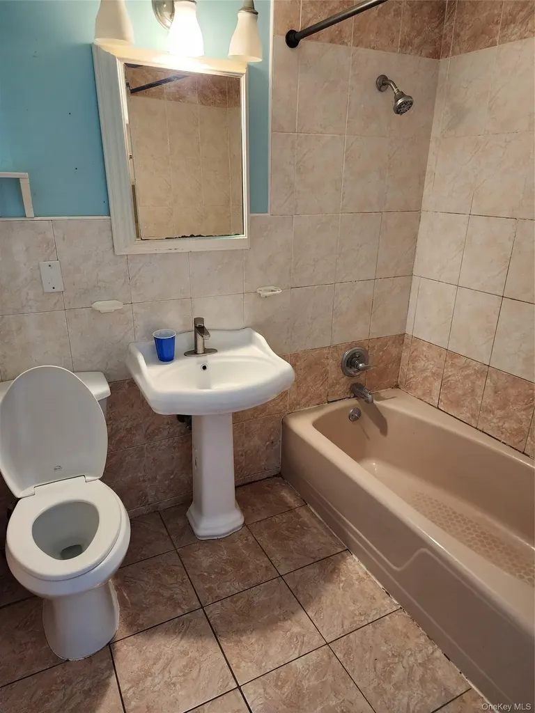 441 Morris Drive Valley Stream NY 11580