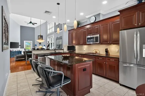 2272 Dalton Drive Cortlandt Manor NY 10567