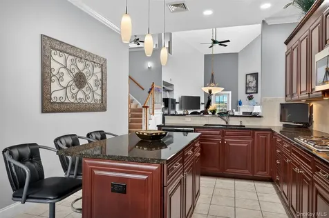 2272 Dalton Drive Cortlandt Manor NY 10567