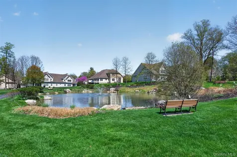 2272 Dalton Drive Cortlandt Manor NY 10567