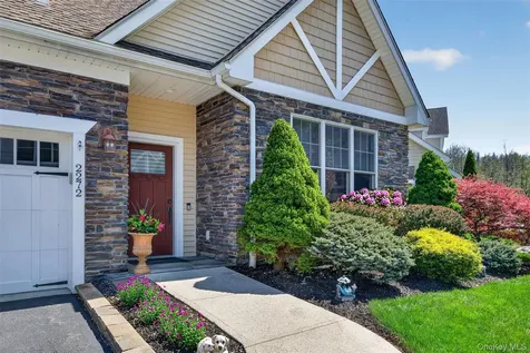 2272 Dalton Drive Cortlandt Manor NY 10567