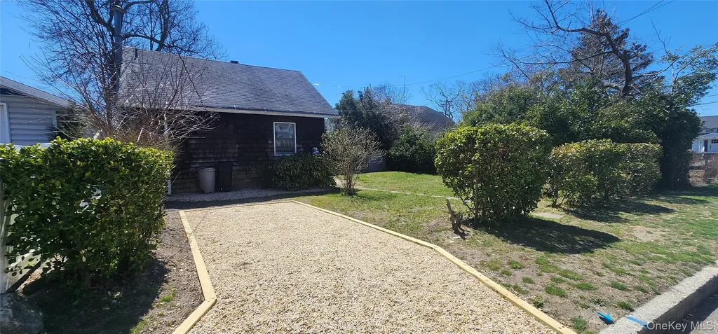 231 West Avenue Patchogue NY 11772