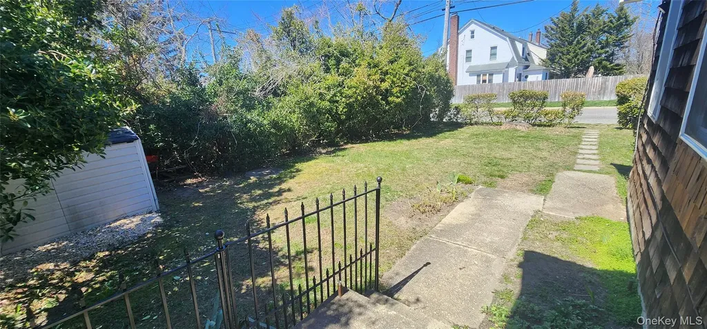 231 West Avenue Patchogue NY 11772