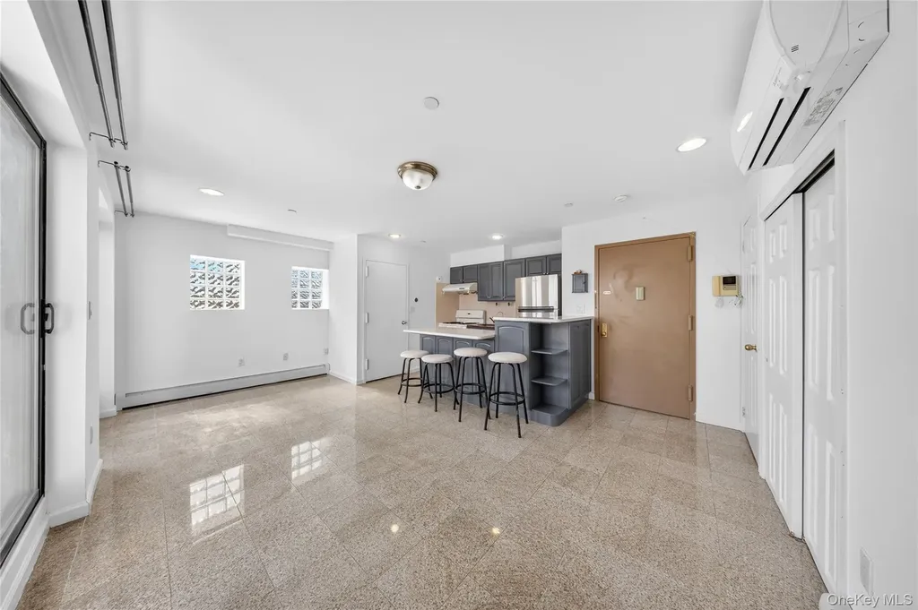 4320 Union Street Flushing NY 11355