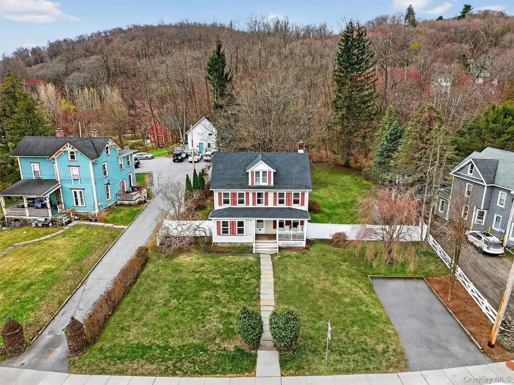 2629 Carmel Avenue Brewster NY 10509