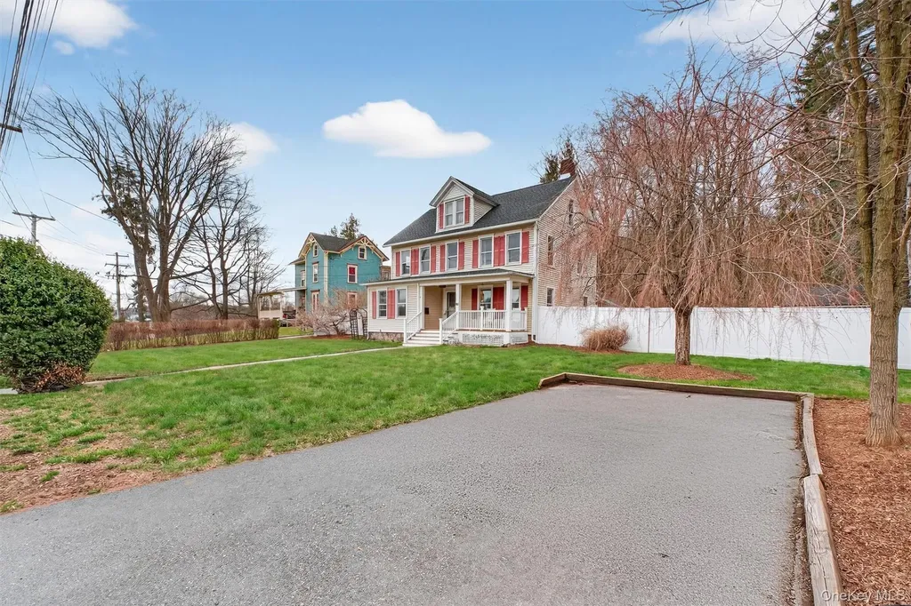 2629 Carmel Avenue Brewster NY 10509
