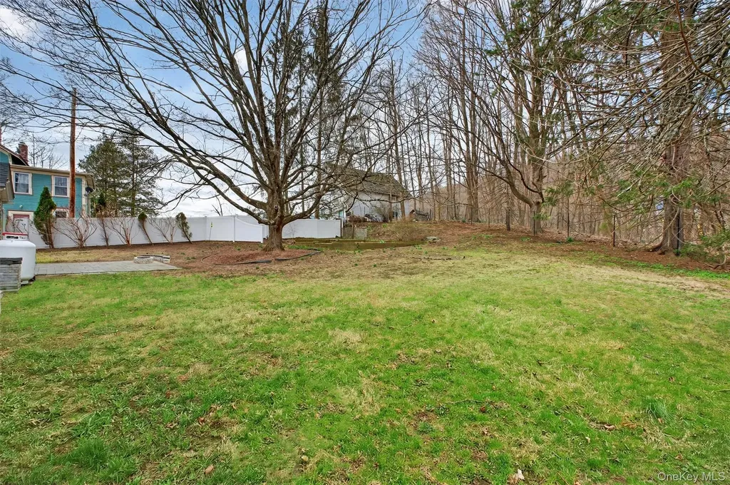 2629 Carmel Avenue Brewster NY 10509