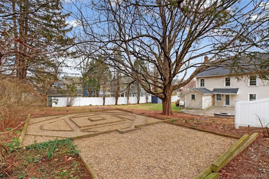 2629 Carmel Avenue Brewster NY 10509