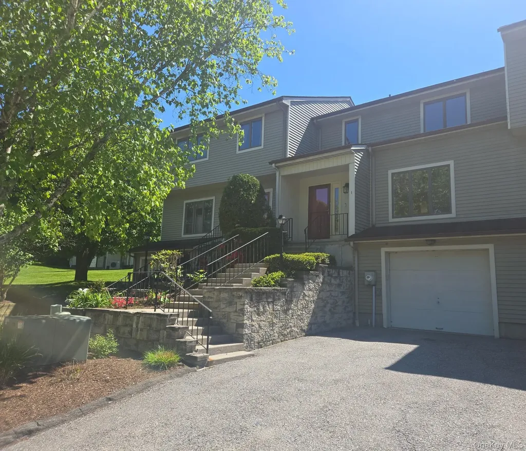 94 Krystal Drive Somers NY 10589