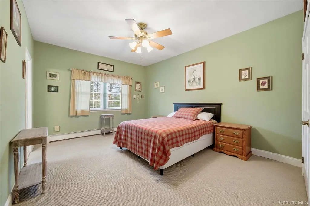 33 Timber Ridge Drive Coram NY 11727