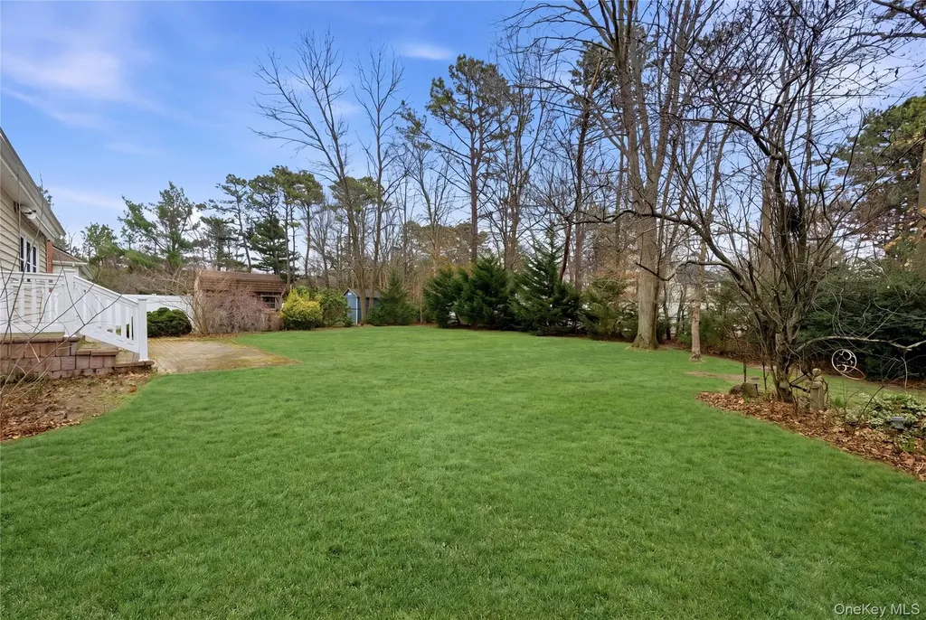 33 Timber Ridge Drive Coram NY 11727