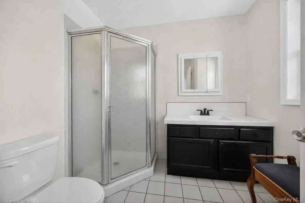 12 Aron Court Spring Valley NY 10977