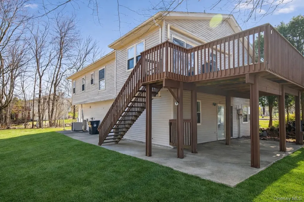 12 Aron Court Spring Valley NY 10977