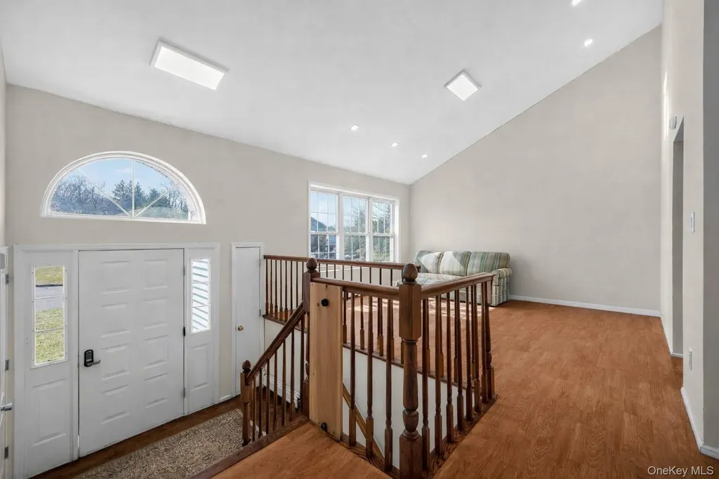 12 Aron Court Spring Valley NY 10977