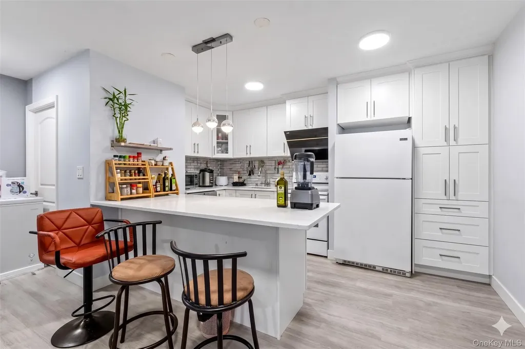 14220 Franklin Avenue Flushing NY 11355