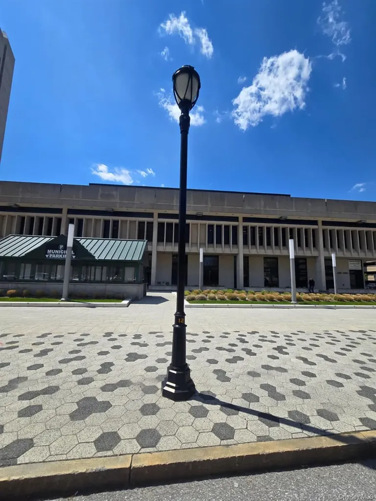 4 Martine Avenue White Plains NY 10606