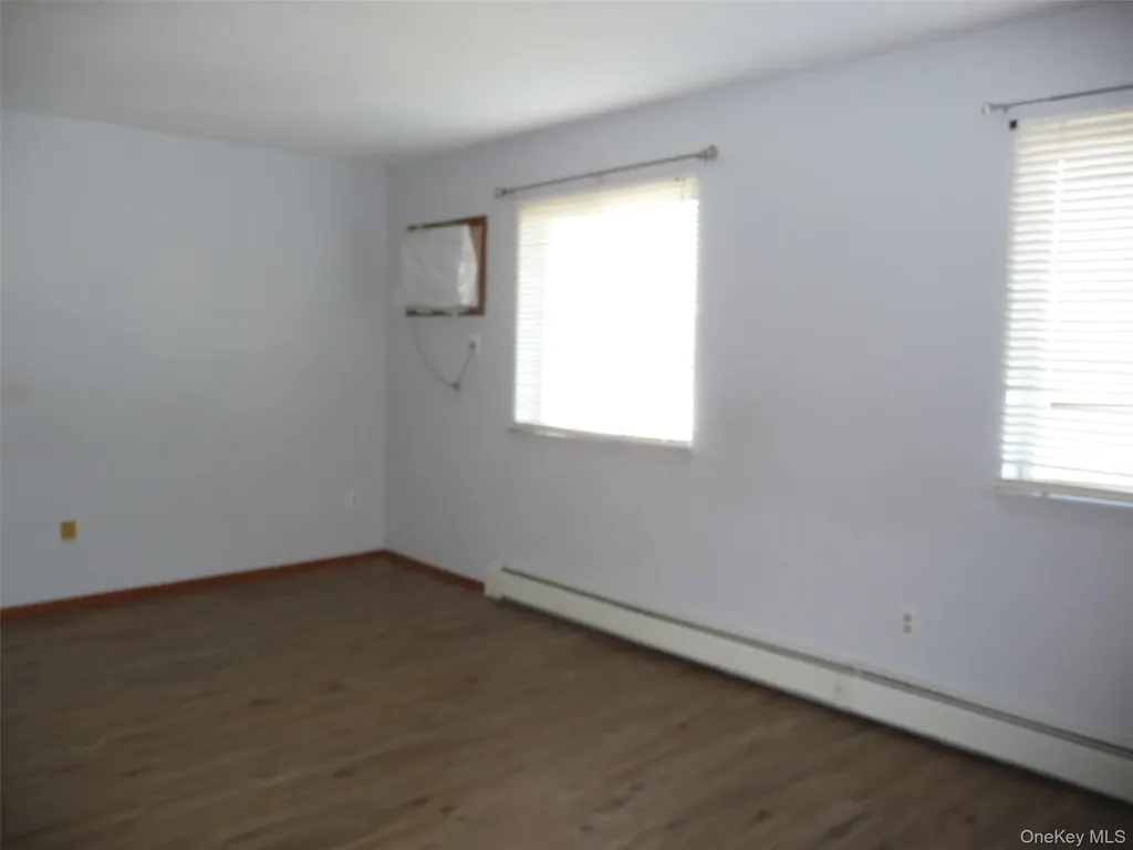 39 Cedar Court Middletown NY 10940