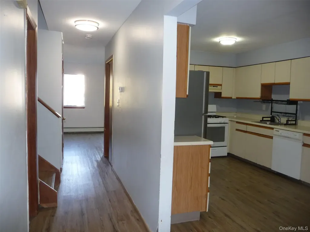 39 Cedar Court Middletown NY 10940