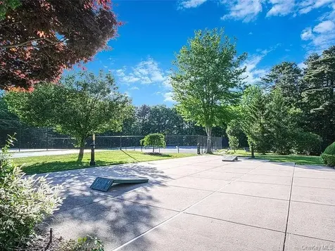 39 Quail Court Manorville NY 11949