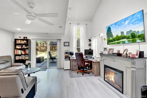 39 Quail Court Manorville NY 11949