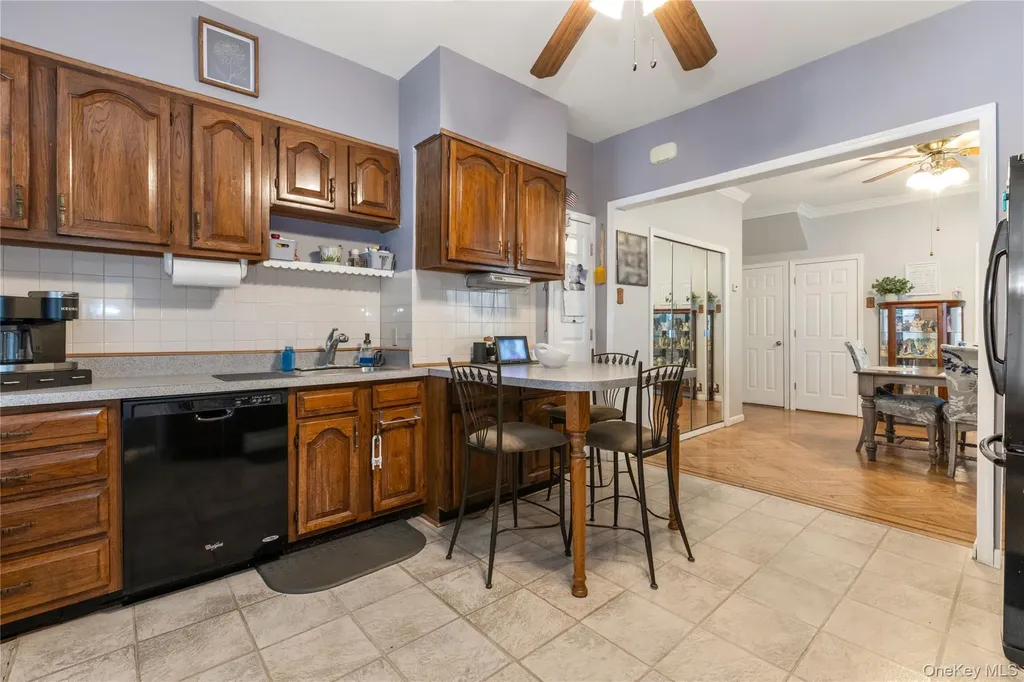 7520 60th Place Ridgewood NY 11385