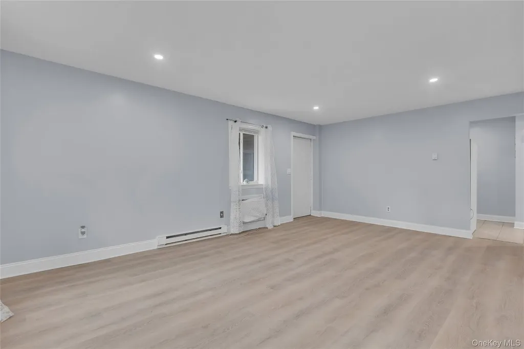 618 Fox Run Lane Carmel NY 10512