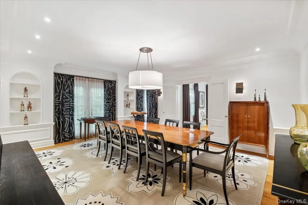 18 Richbell Road Scarsdale NY 10583