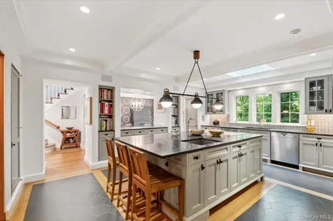 18 Richbell Road Scarsdale NY 10583