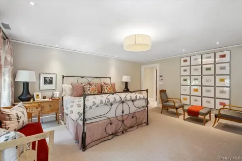 18 Richbell Road Scarsdale NY 10583
