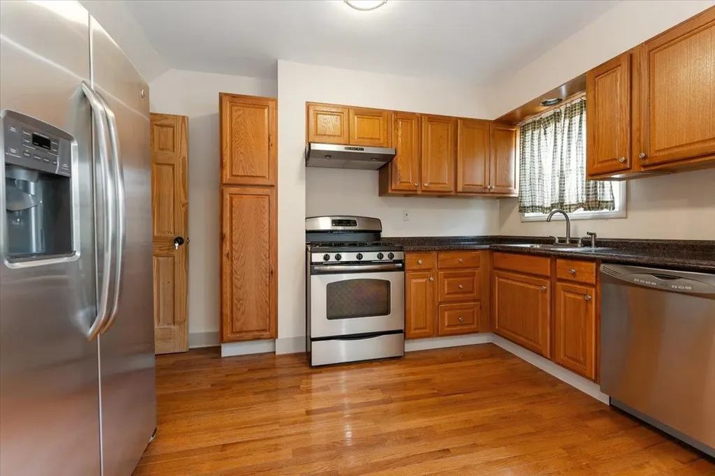 1859 Hone Avenue Bronx NY 10461